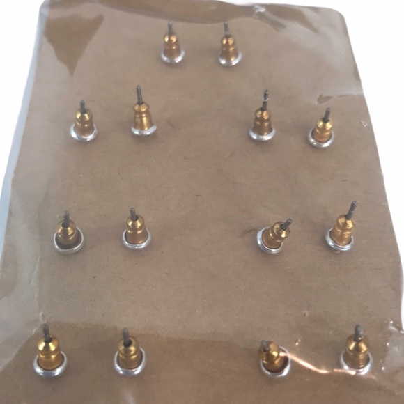 Avon Energy Stud Earrings Boxed Set 7 Pair NEW - Picture 2 of 3